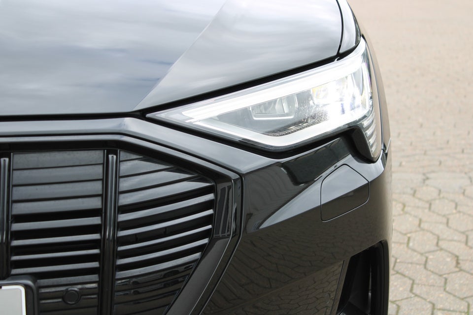Audi e-tron 55 Advanced quattro 5d