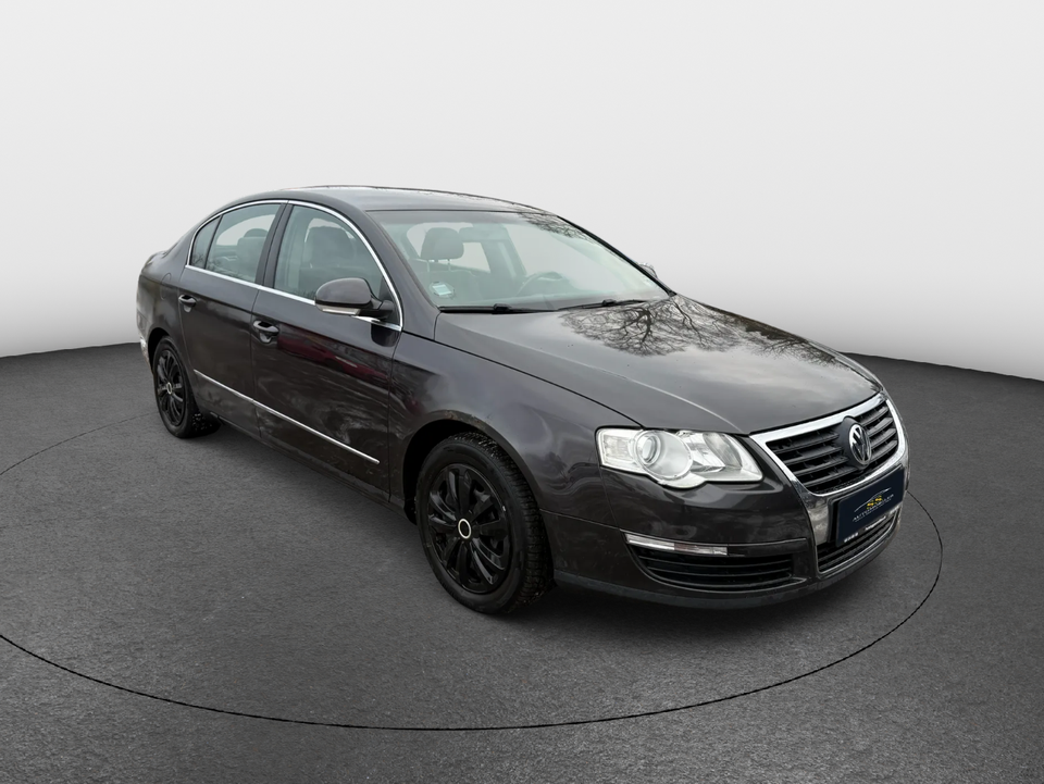 VW Passat 2,0 TFSi Comfortline 4d