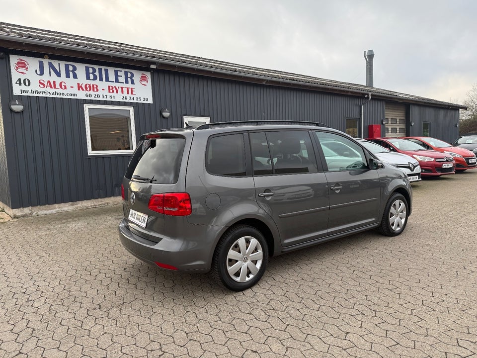 VW Touran 1,6 TDi 105 Comfortline BMT 7prs 5d