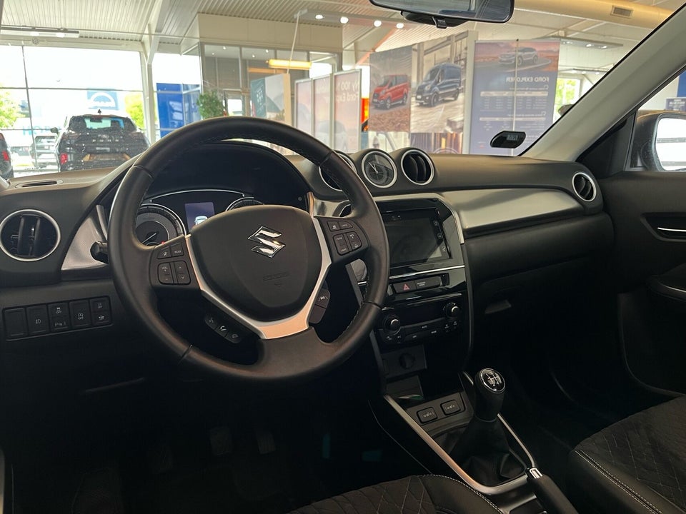 Suzuki Vitara 1,0 Boosterjet Adventure 5d