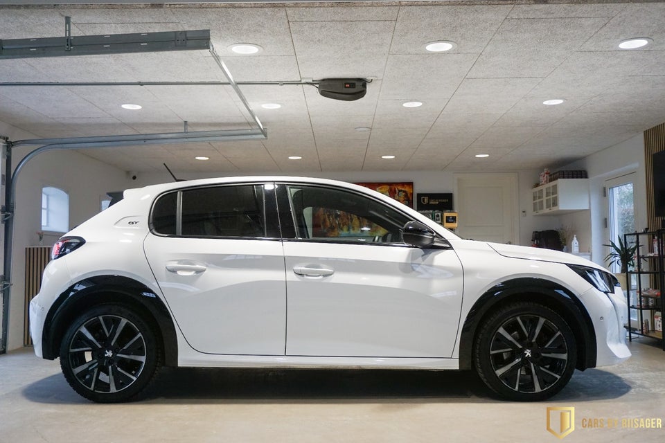 Peugeot 208 1,2 PureTech 100 GT 5d