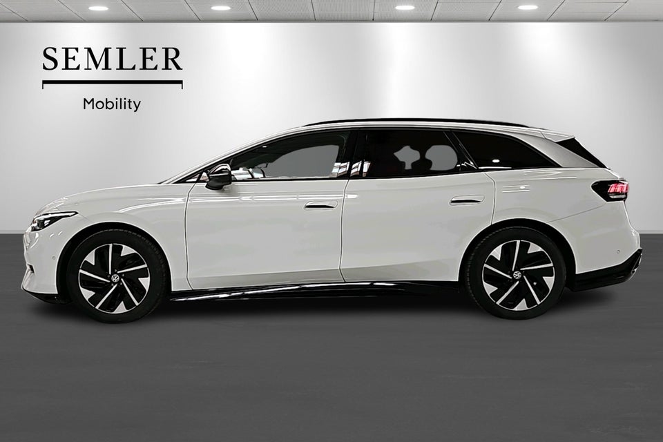 VW ID.7 77 Style+ Tourer 5d