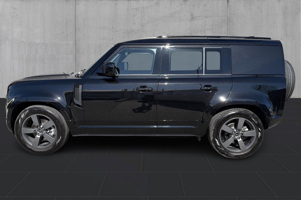 Land Rover Defender 110 3,0 D250 Hard Top X-Dynamic SE aut. Van 5d