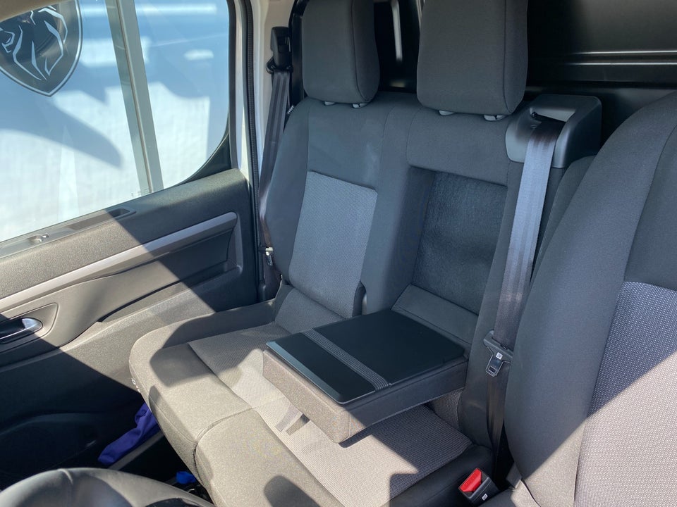 Peugeot Expert 2,0 BlueHDi 144 L2 Premium EAT8 Van