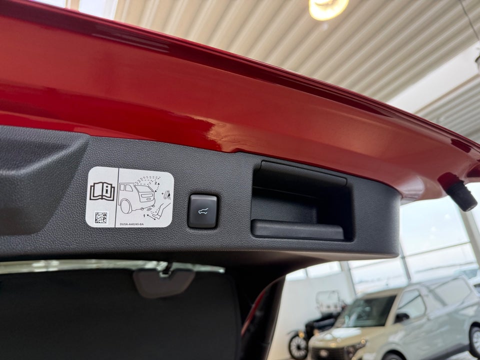 Ford Kuga 2,5 PHEV ST-Line X CVT 5d