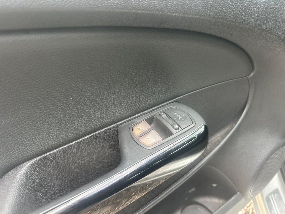 Opel Corsa 1,2 16V Enjoy 5d