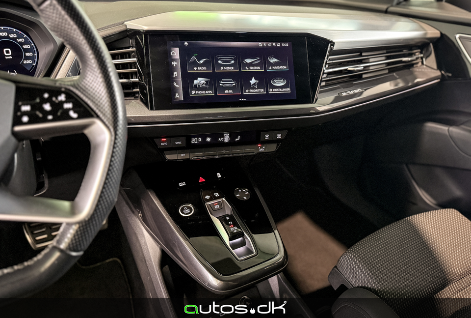 Audi Q4 e-tron 40 S-line 5d