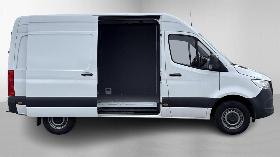 Mercedes Sprinter 317 2,0 CDi A2 Kassevogn aut. RWD