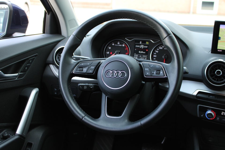 Audi Q2 35 TFSi Prestige S-tr. 5d
