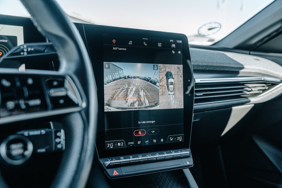 Renault Megane E-Tech 60 Techno 5d