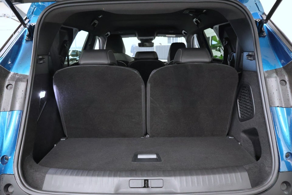 Peugeot e-5008 77 Allure Pack 7prs 5d