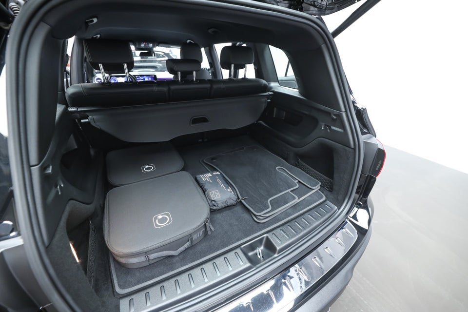 Mercedes EQB350 Progressive Advance Plus 4Matic 5d