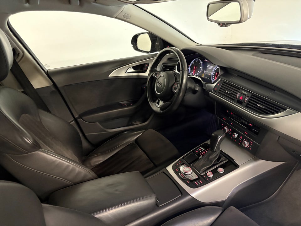 Audi A6 3,0 TDi 218 Avant S-tr. 5d