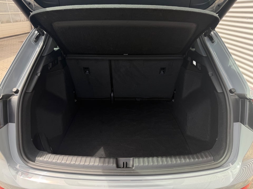 Audi Q4 e-tron 40  5d