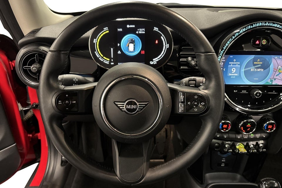 MINI Cooper SE Camden Edition 3d