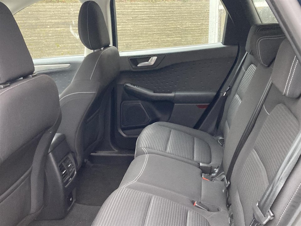 Ford Kuga 2,5 PHEV Titanium CVT 5d