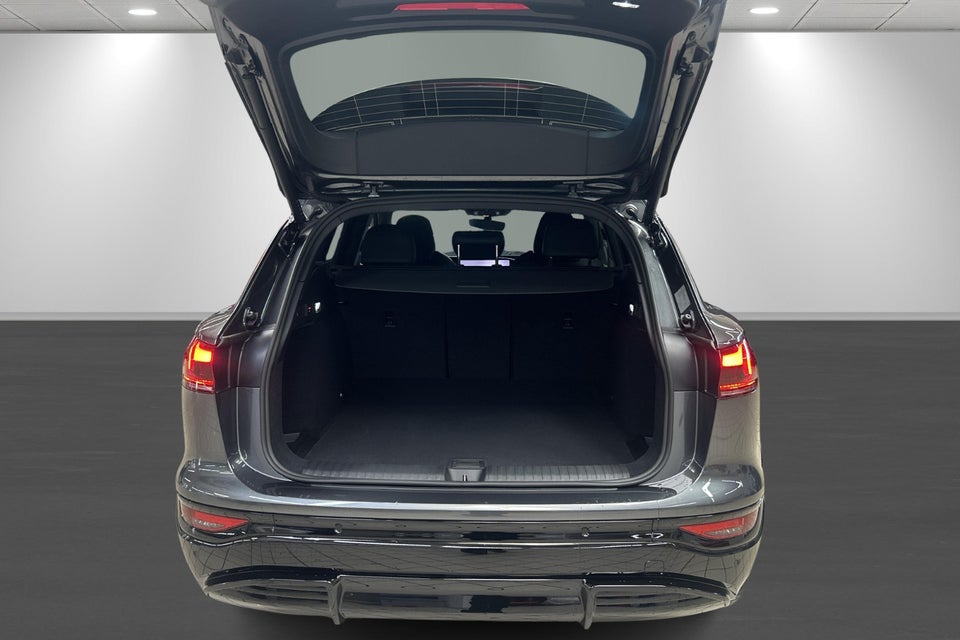 Audi Q6 e-tron S-line plus performance 5d