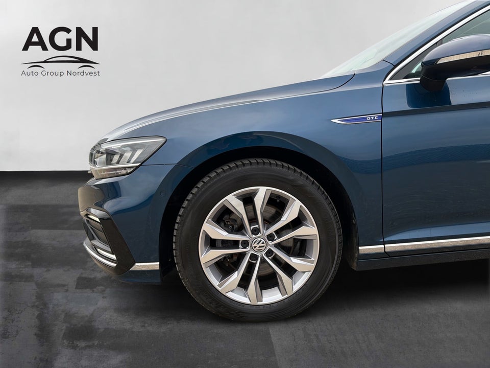 VW Passat 1,4 GTE High Variant DSG 5d