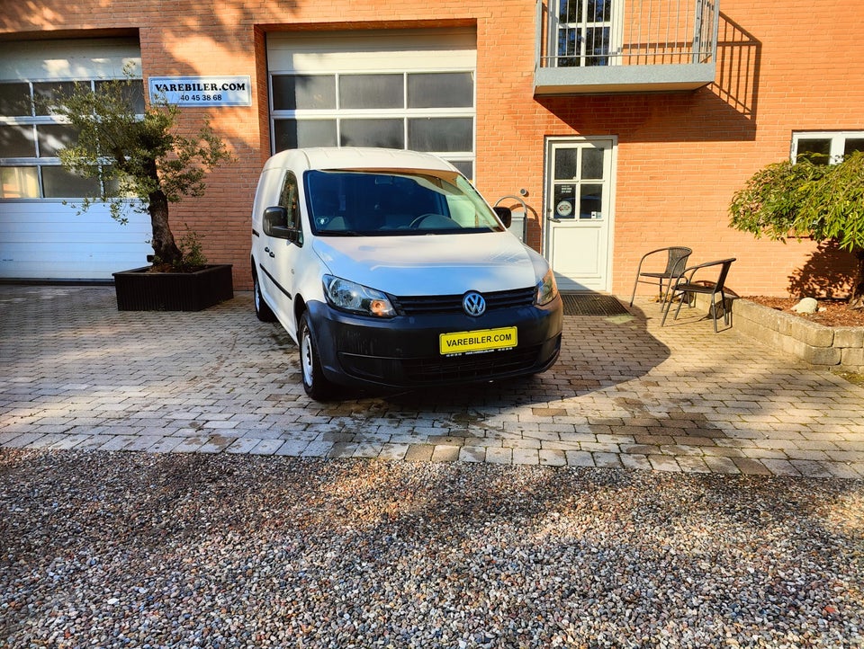 VW Caddy Maxi 1,6 TDi 102 BMT Van 5d