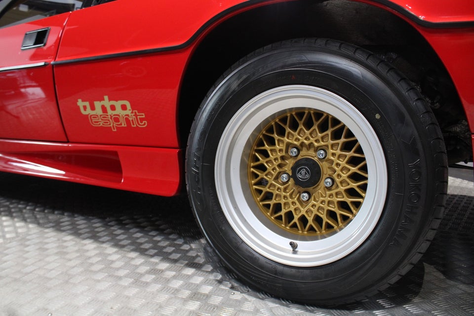 Lotus Esprit 2,2 S3 Turbo 2d