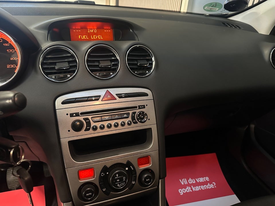 Peugeot 308 1,6 VTi Comfort+ 5d