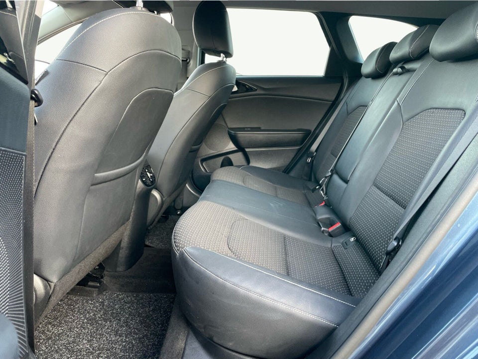 Kia Ceed 1,0 T-GDi Intro Edition SW 5d