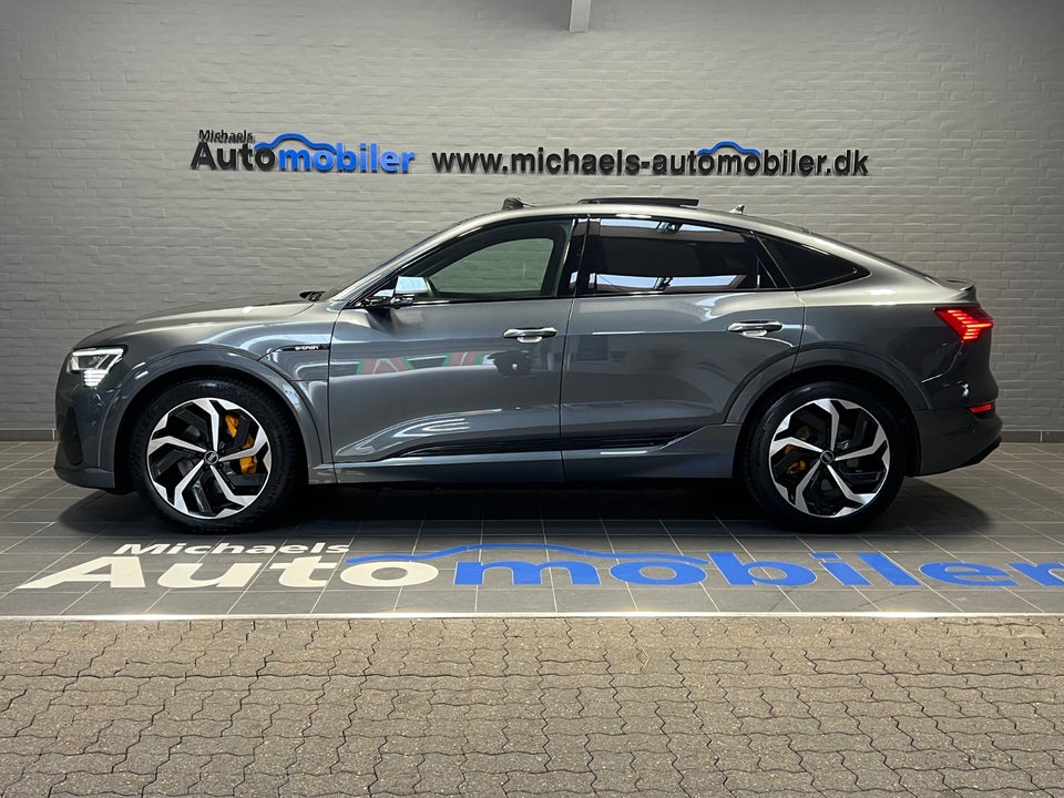 Audi e-tron 55 S-line Sportback quattro 5d