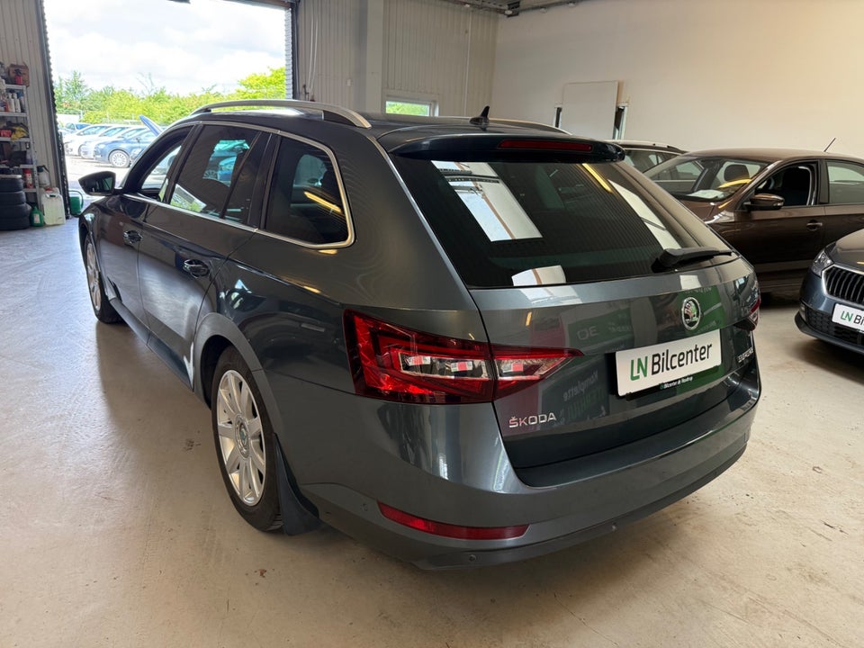 Skoda Superb 1,4 TSi 150 Style Combi DSG 5d