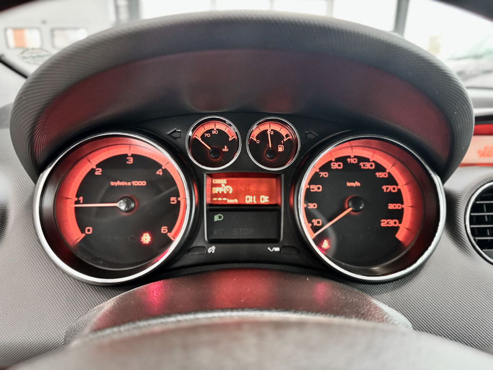 Peugeot 308 1,6 HDi 92 Comfort+ stc. 5d