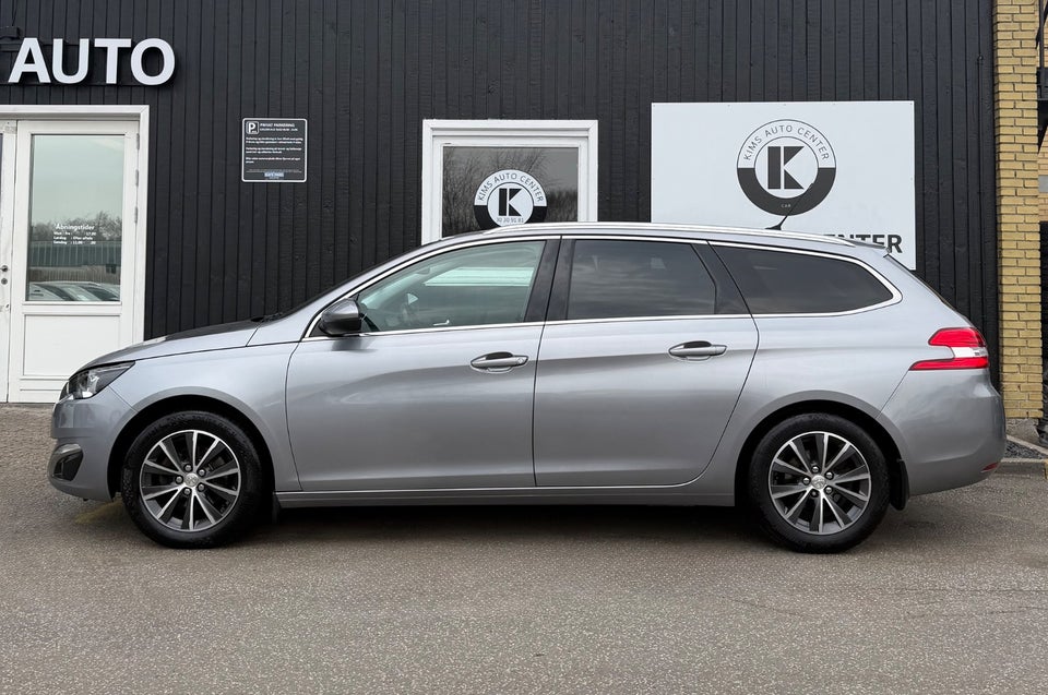 Peugeot 308 1,2 e-THP 130 Active SW 5d