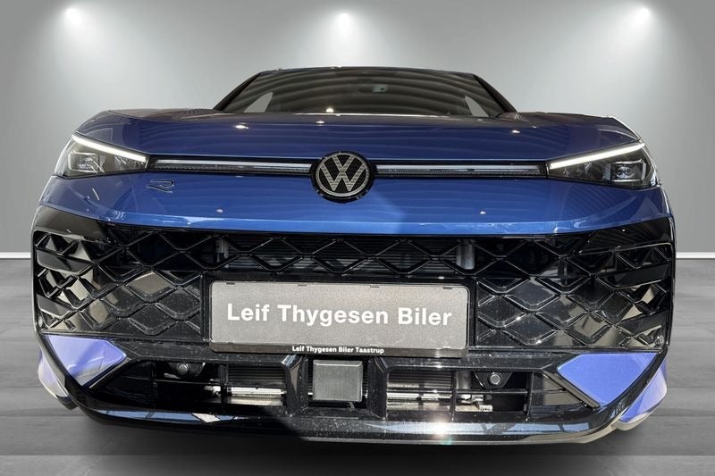 VW T-Roc 1,5 eTSi 150 R-line DSG 5d