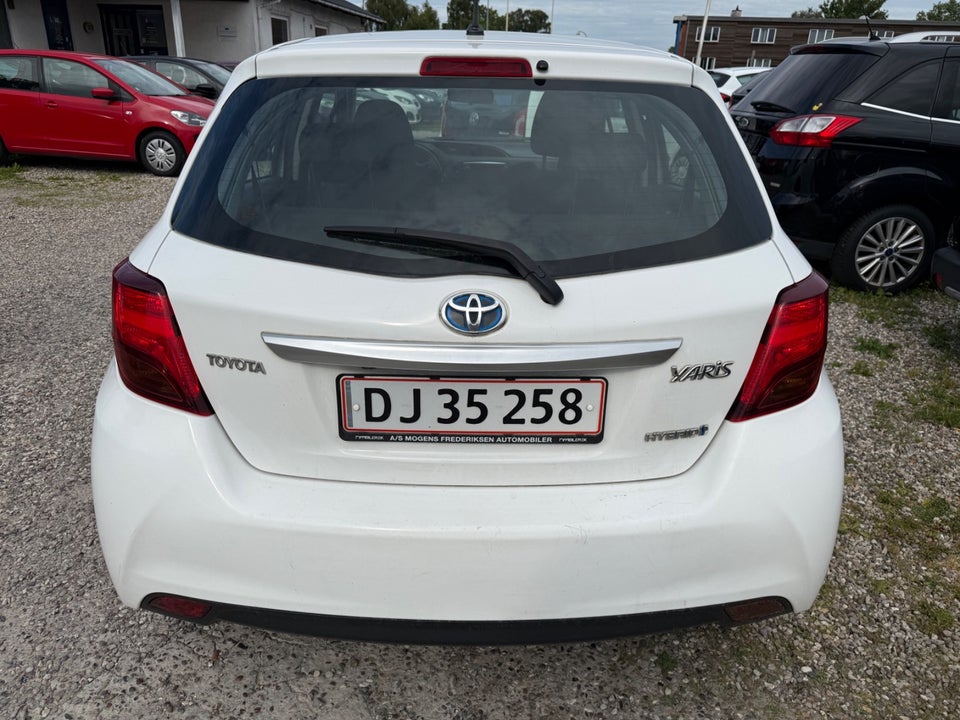 Toyota Yaris 1,5 Hybrid H2 e-CVT 5d