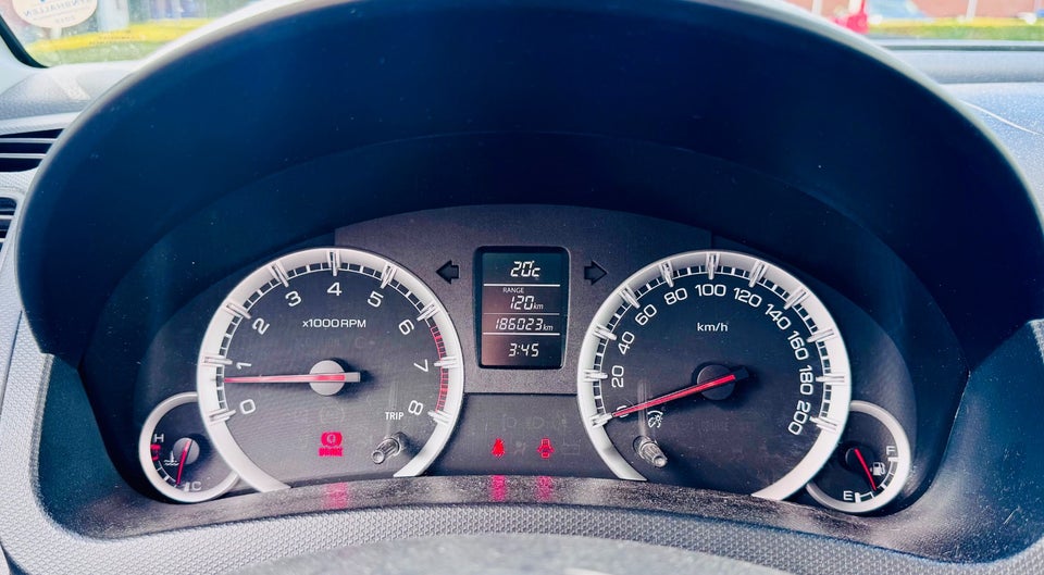 Suzuki Swift 1,2 GL 3d