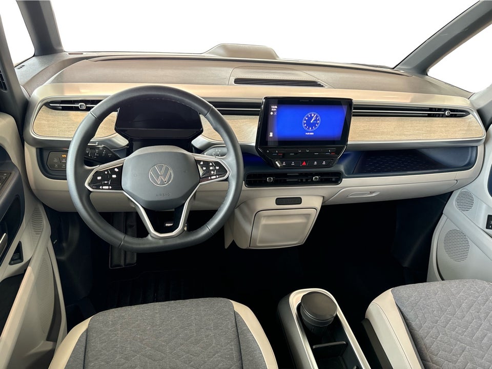 VW ID.Buzz 77 Pro SWB 5d