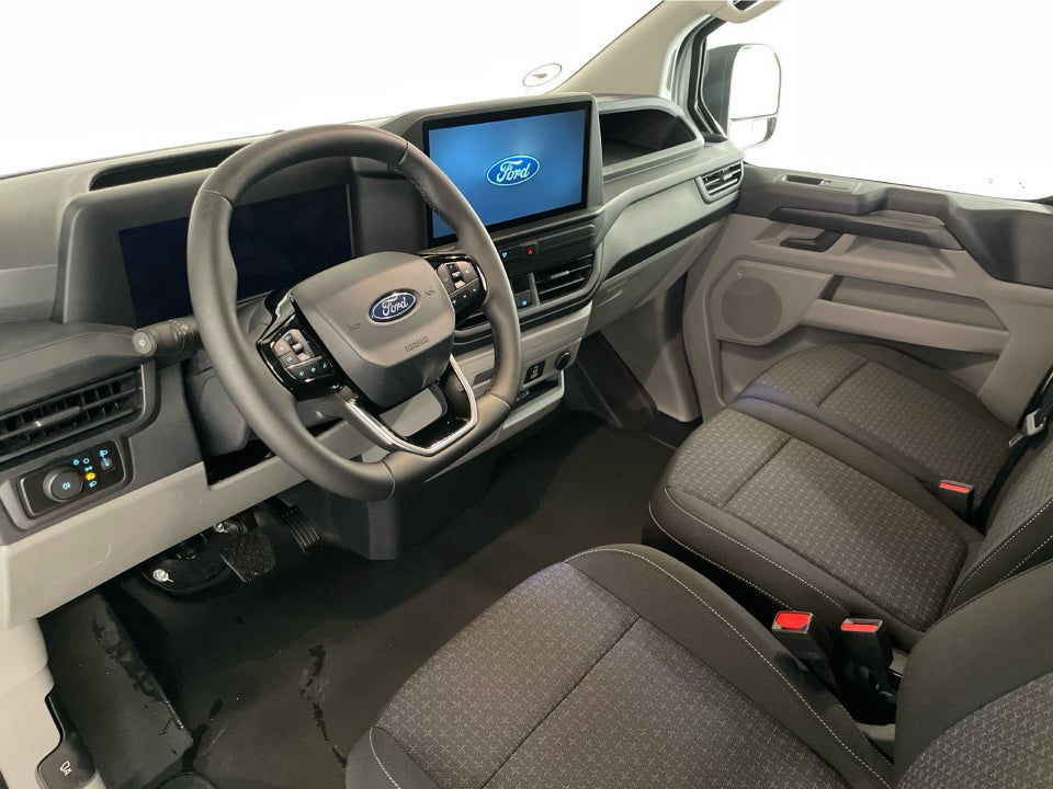 Ford E-Transit Custom 320S 64 Trend