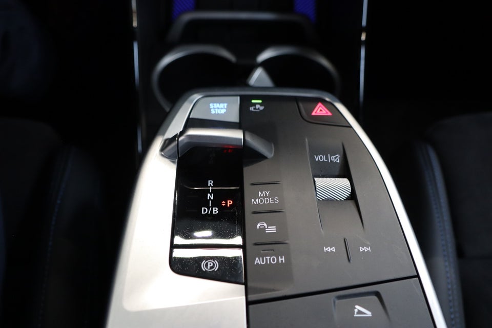 BMW iX2 eDrive20 M-Sport Premium 5d