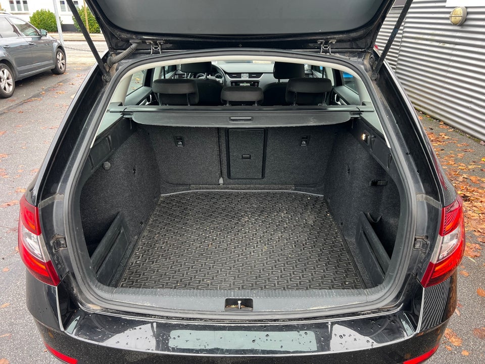 Skoda Octavia 1,0 TSi 115 Style Combi DSG 5d