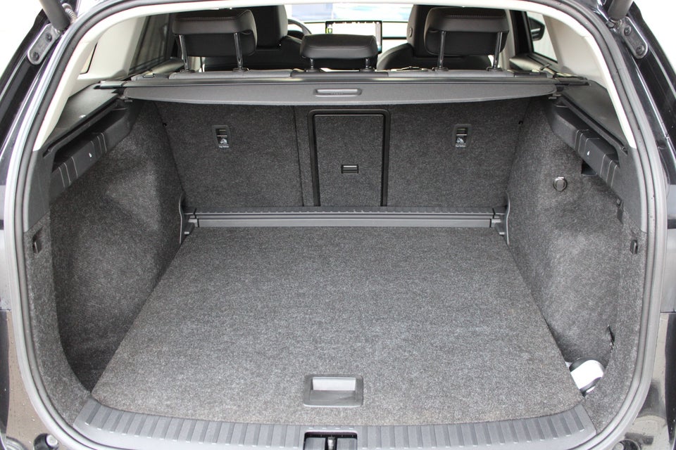 Skoda Enyaq 60 iV Loft 5d