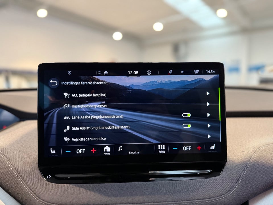 Skoda Enyaq 80 iV Loft 5d