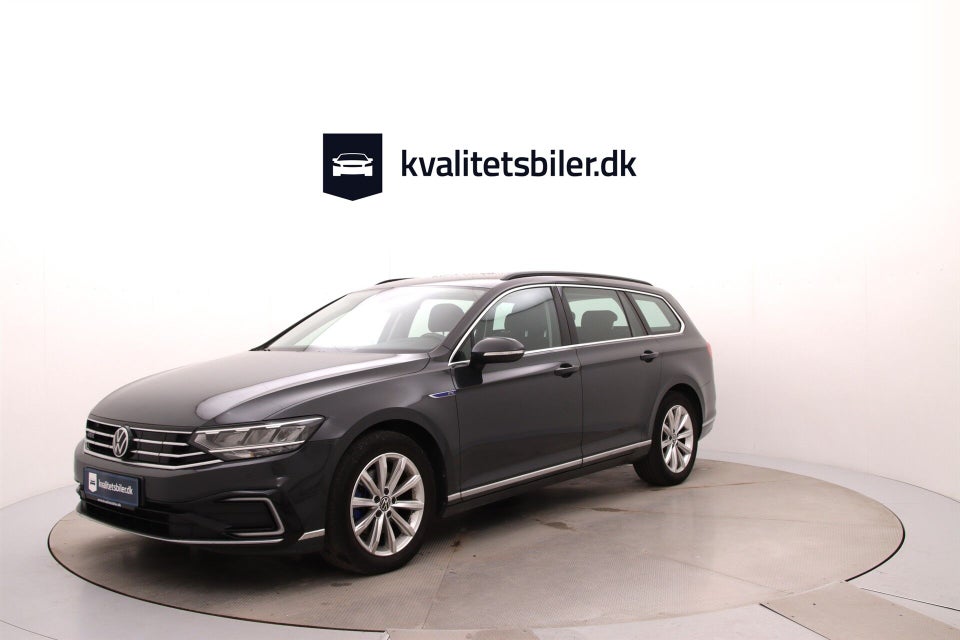 VW Passat 1,4 GTE High Variant DSG 5d