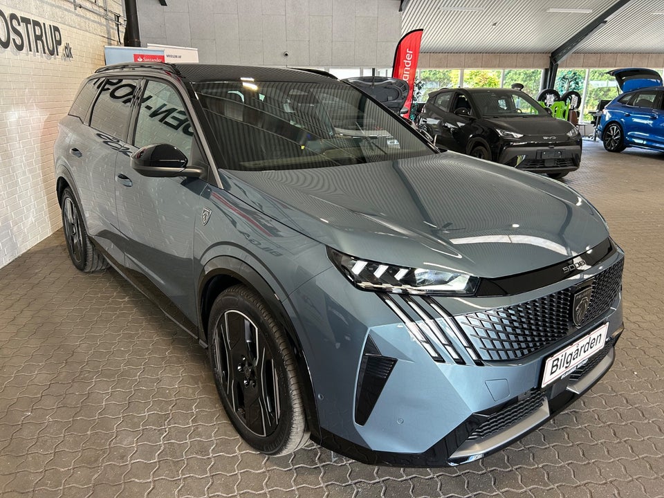 Peugeot e-5008 77 GT 7prs 5d
