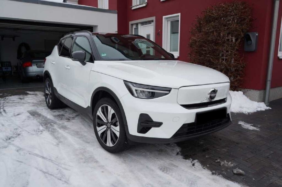 Volvo XC40 P8 ReCharge Twin Plus 5d