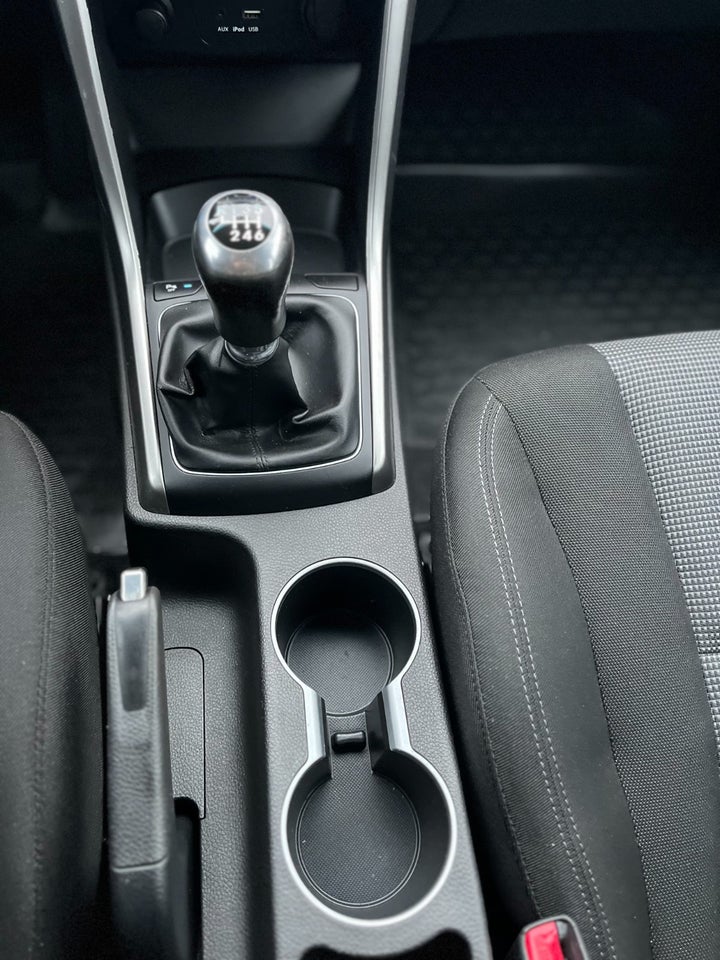 Hyundai i30 1,6 GDi Style Eco 5d