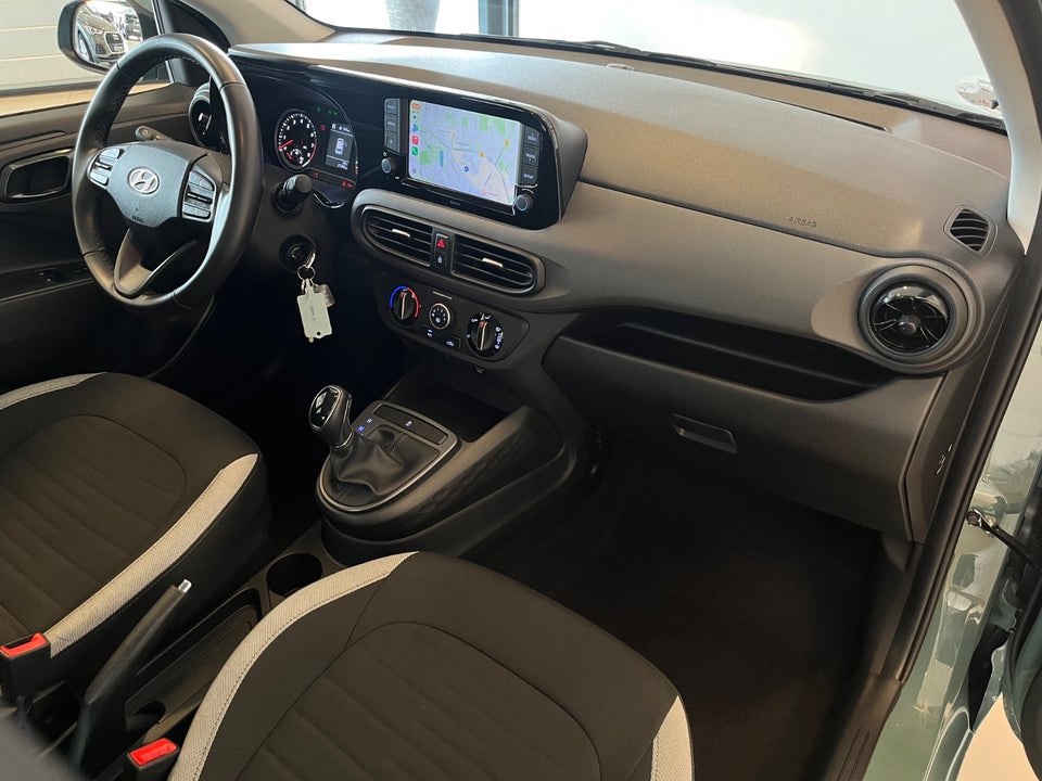 Hyundai i10 1,0 MPi Essential AMT 5d