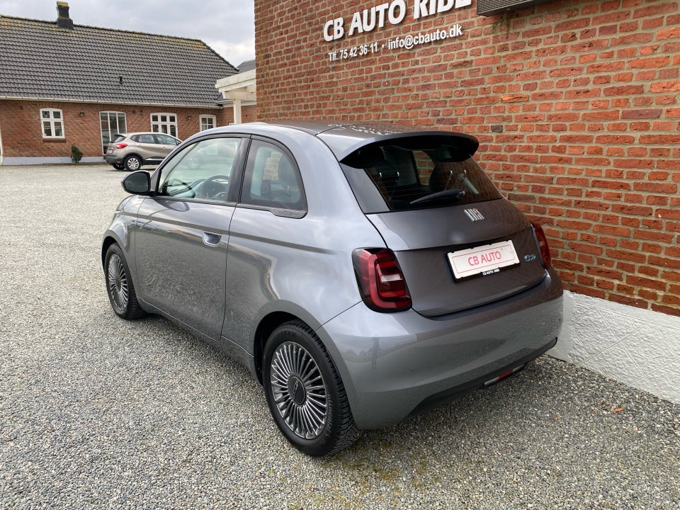 Fiat 500e Icon 3+1 4d