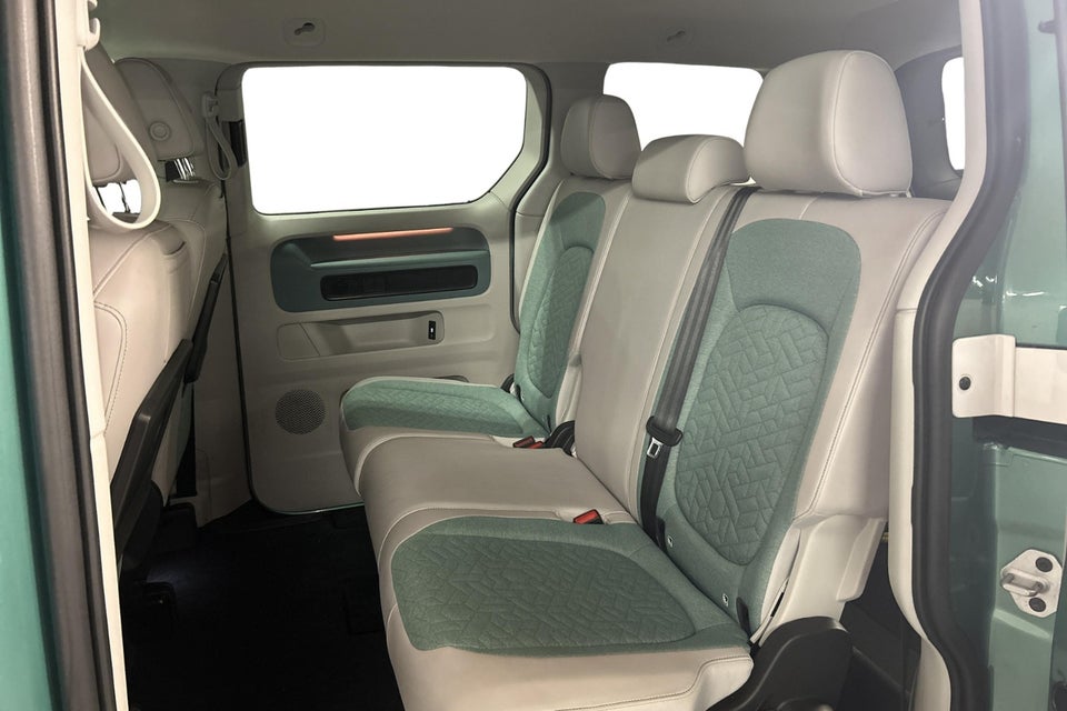 VW ID.Buzz 77 Style SWB 5d