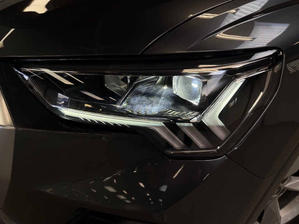 Audi Q3 45 TFSi e S-line S-tr. 5d