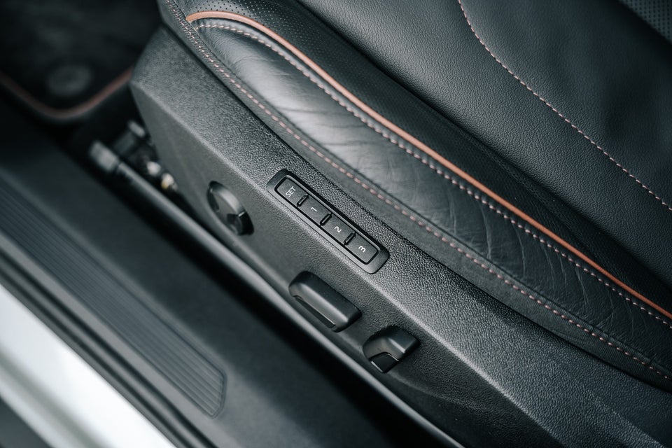 Skoda Enyaq 80 iV Plus Suite 5d