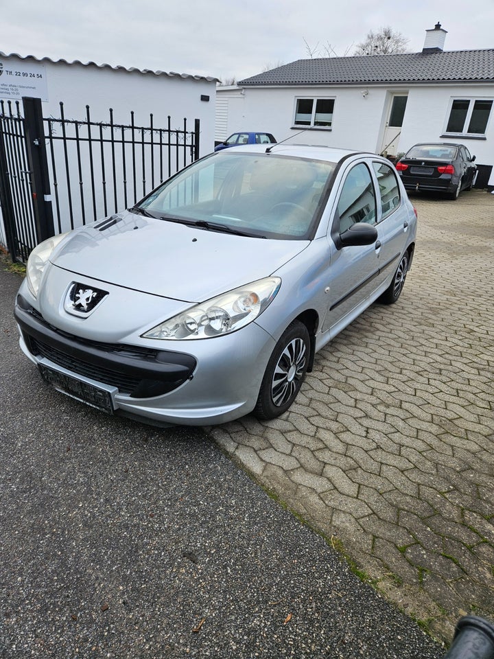 Peugeot 206+ 1,4 Comfort 5d