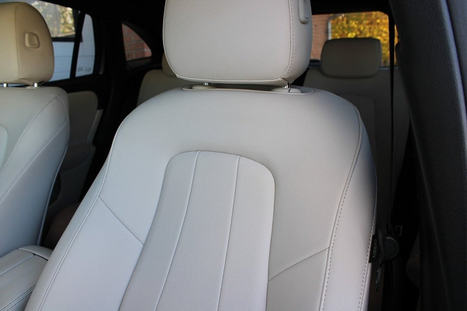 Mercedes EQA250+ Progressive 5d